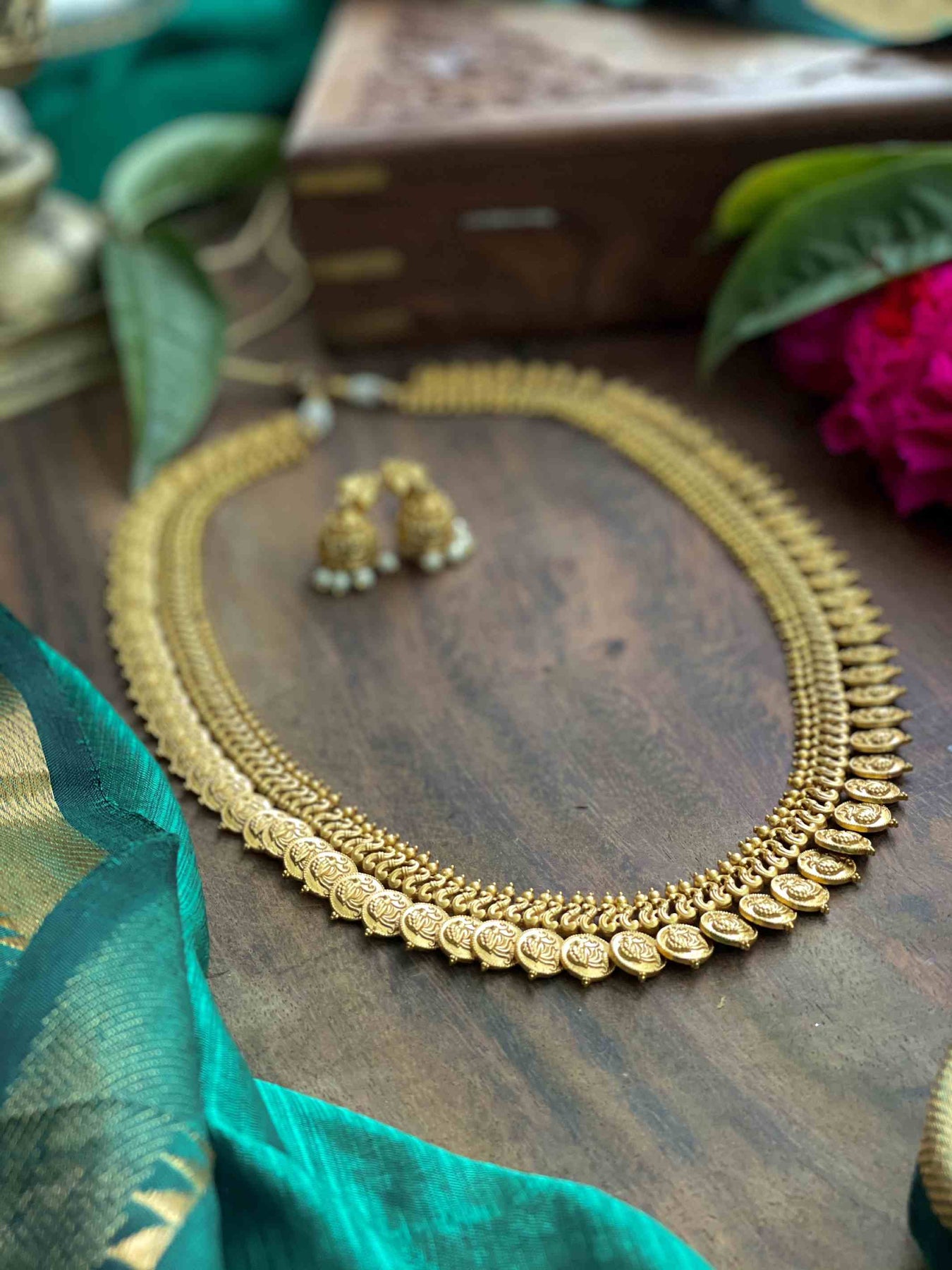 Padma pusala mala Clearance